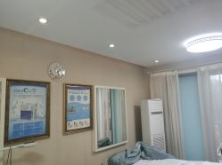 -YooMee优美智能科技美肤机构