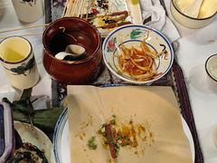 -刘姐啤酒鱼民族演艺餐厅(西街总店)