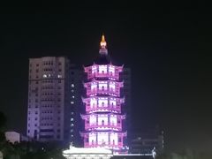 -绳金塔