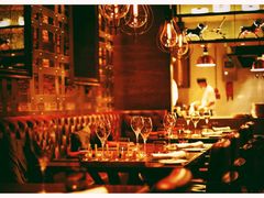 -恰餐厅及酒吧 CHAR Bar & Grill (北京丽都皇冠假日店)