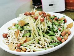 -雪琴面馆富安特色鱼汤面(城中花园店)