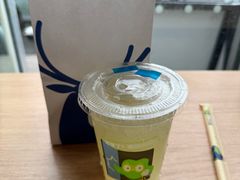 -瑞幸咖啡(灵芝地铁站店)