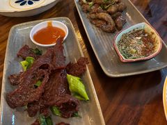 烤牛肉-เจ๊ระส้มตำนัว-ไก่ย่าง นาจอมเทียน