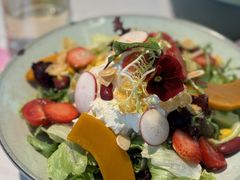 -ins森林童话餐厅coffee&bistro