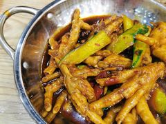 -江城燕子大排档(江汉路步行街店)