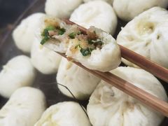 -舒小笼松针小笼包