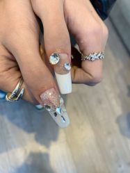 -HUII NAIL绘京美甲美睫会馆