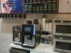 -全家便利店(王府井大街店)