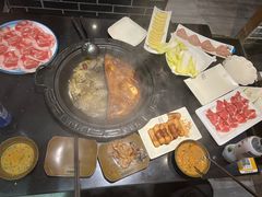 -宽板凳老灶火锅(簋街店)