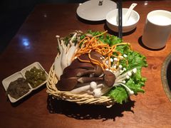 -黑鸡小馆(金源店)