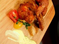 -悦享绿山墙西餐厅