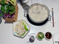-煲王粤菜餐厅(中侨中心店)