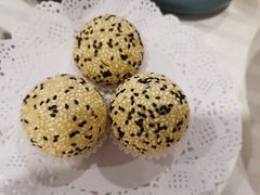 鲜肉麻球-和记小菜(七宝店)