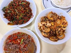 -笨罗卜浏阳菜馆(太平街店)
