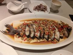 霉豆子蒸鲳鱼-狮王府淮扬菜(新街口友谊店)