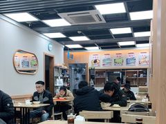 大堂-筋饼豆腐脑一绝