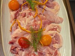 -得意咚瓜·顺德鱼生·冬瓜火锅(深圳首店)