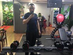 -迈劲健身专业私教(朝青汇店)