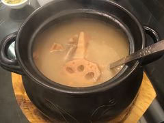 莲藕鸡脚汤（明火例汤）-文记壹心鸡(宝华路店)