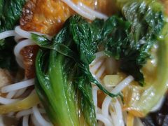 -爱民螺蛳粉(育才路店)