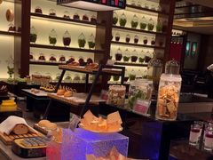 -西安皇冠假日酒店·朱雀咖啡厅