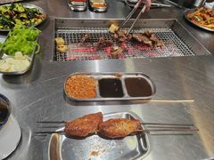 拍黄瓜-马路牙子烧烤音乐酒馆(望京店)