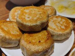 -清真吴记门钉肉饼·喜多利