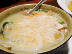 云南过桥米线-味道云南·云朵山歌(东方都会广场店)