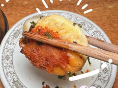 -老字号眼镜子煎包汤包店