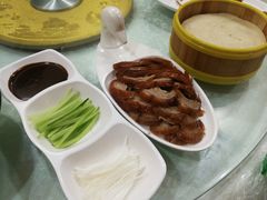 -六和聚传统烤鸭.天津菜(和平店)