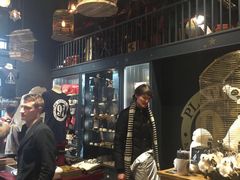 -九又四分之三站台哈利波特商店