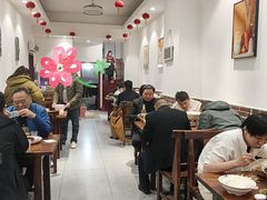 -土媳妇香锅坊(光谷店)