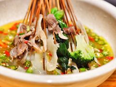 藤椒味钵钵鸡-嘉州叶婆婆钵钵鸡(建设路店)