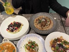 -SHADOWS•Bistro&Eatery(安福路店)