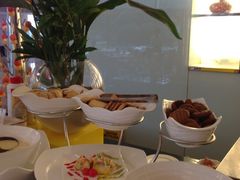 -亮马河饭店翠雅咖啡厅