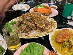-J Daeng Seafood