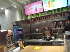 -CoCo都可(湖滨银泰店B区店)