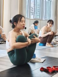 -亚太瑜伽普拉提学院