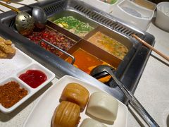 -海底捞火锅鲜切牛肉主题店(长寿路店)