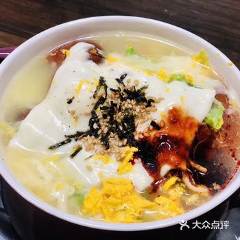 火鸡面吃出高逼格满足感 不光是靠摆盘