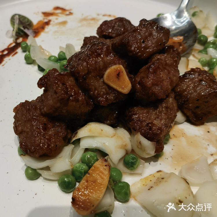 我觉得大连街上这么多有名的大馆子
