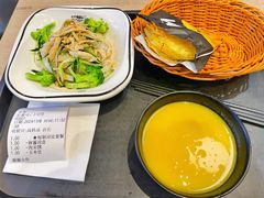 -魏家凉皮(郑州东站店)