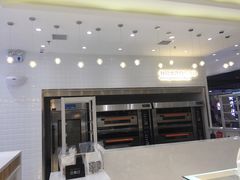 门面-爸爸糖吐司面包(大连高新锦辉商场店)