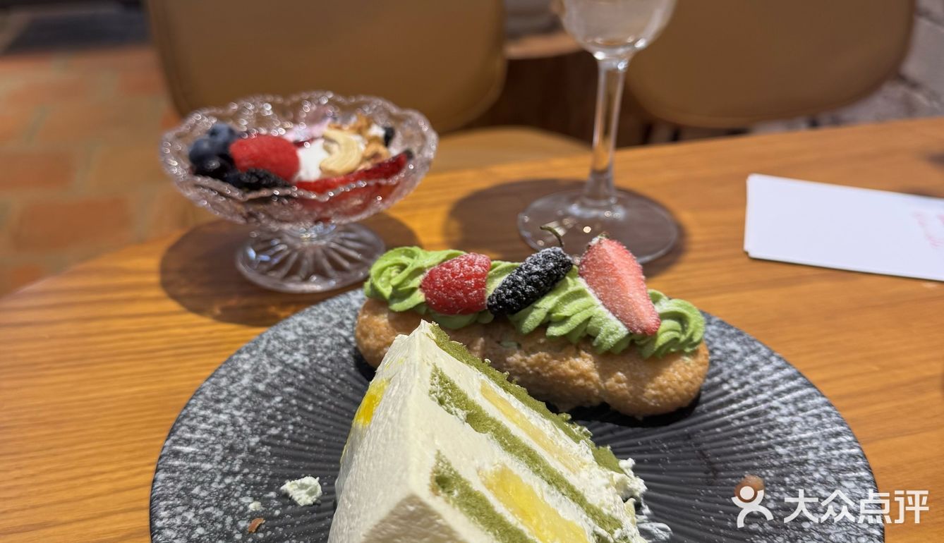 襄阳第一家甜品自助