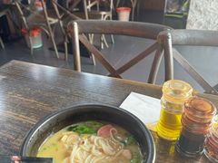-十秒到米线(莱茵翠景店)