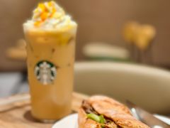 -星巴克臻选(深圳万象前海店)