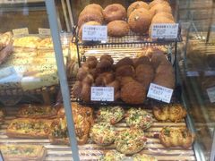 -苹果花园(昌里东路店)