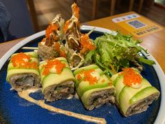 牛油果软壳蟹卷-木鱼料理