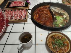 -伍师兄市井火锅(东部星悦天地店)