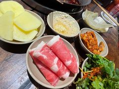 -四小区火锅·巷子里的重庆火锅(花照壁店)